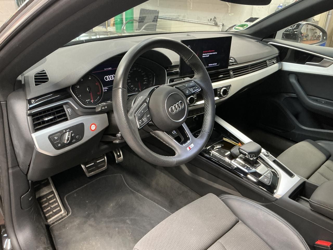Fahrzeugabbildung Audi A5 Sportback 35 TDI S tronic S line 4xSHZG|Navi