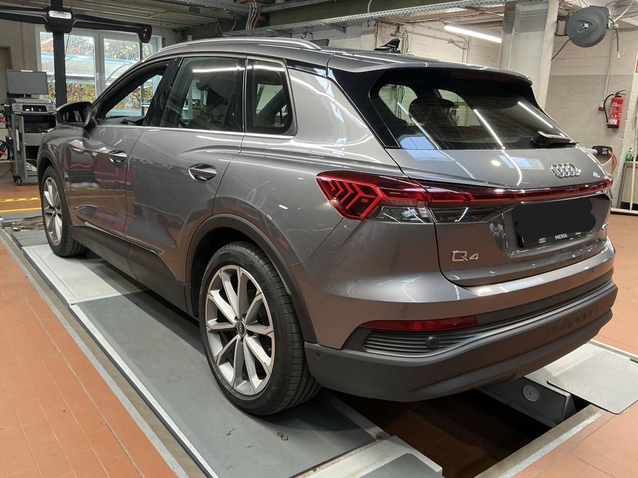 Fahrzeugabbildung Audi Q4 e-tron 40 CarPlay|HUD|Pano|Standhzg|ACC|LED