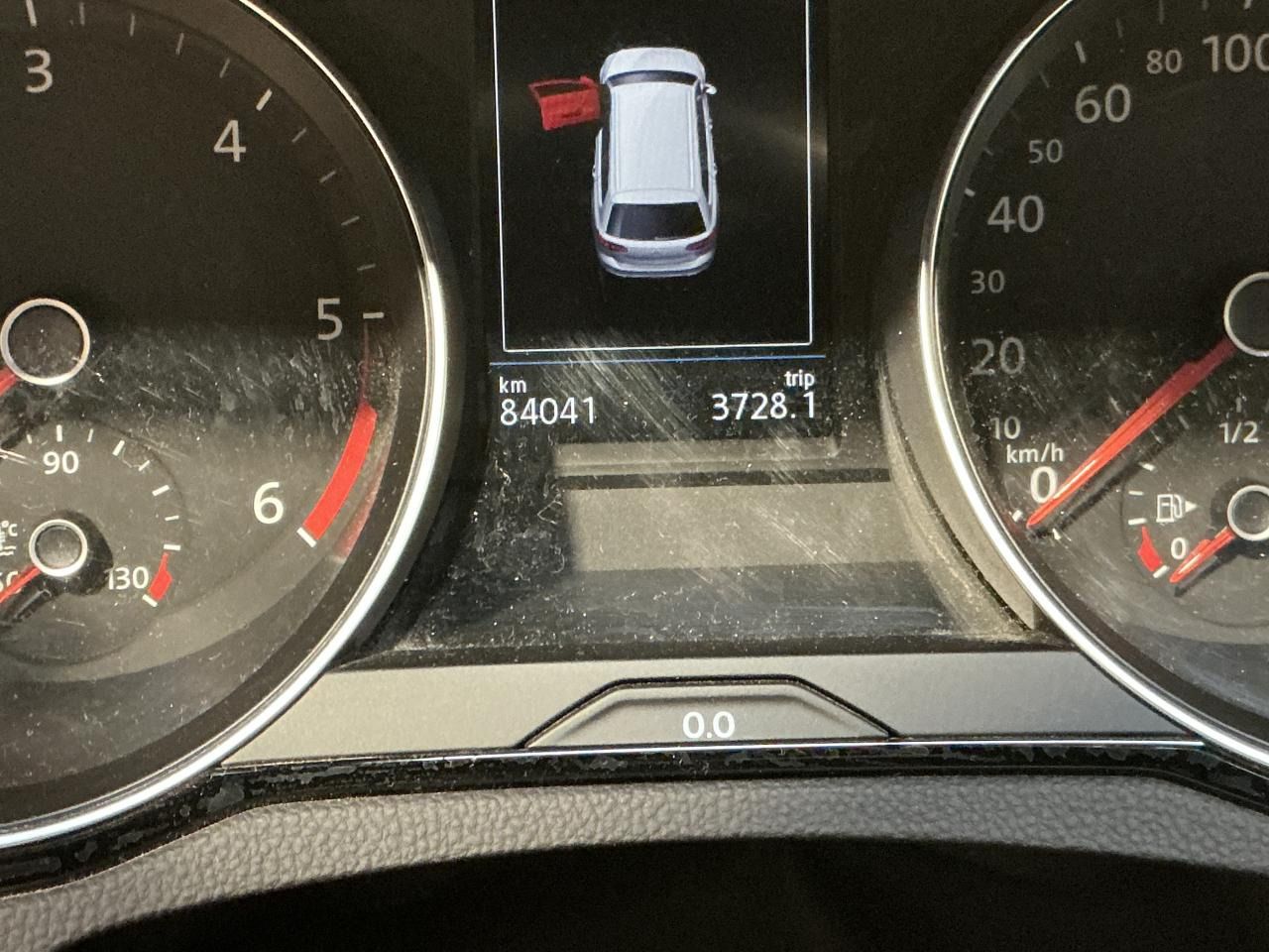 Fahrzeugabbildung Volkswagen Passat Variant 2.0 TDI DSG Business CarPlay|AHK