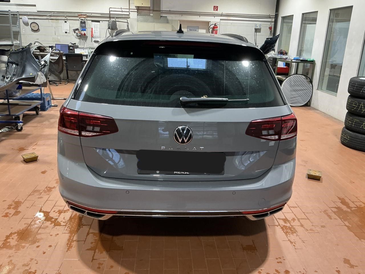 Fahrzeugabbildung Volkswagen Passat Variant 2.0 TDI DSG Business CarPlay|AHK