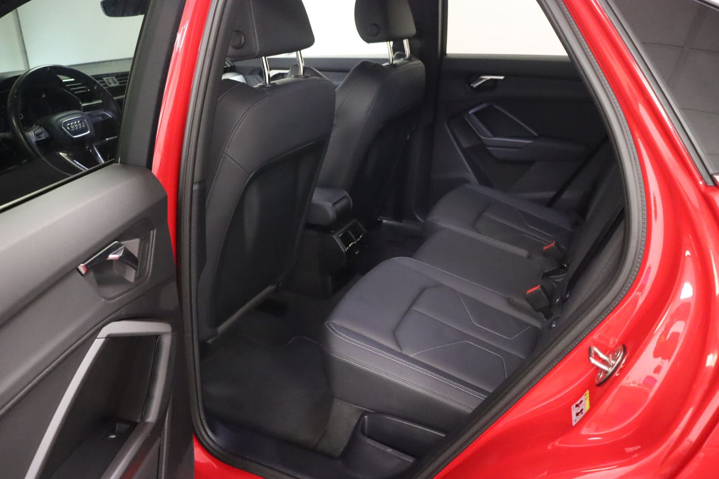 Fahrzeugabbildung Audi Q3 Sportback 35 TDI S line |ACC|STH|LED|SpurH|LM