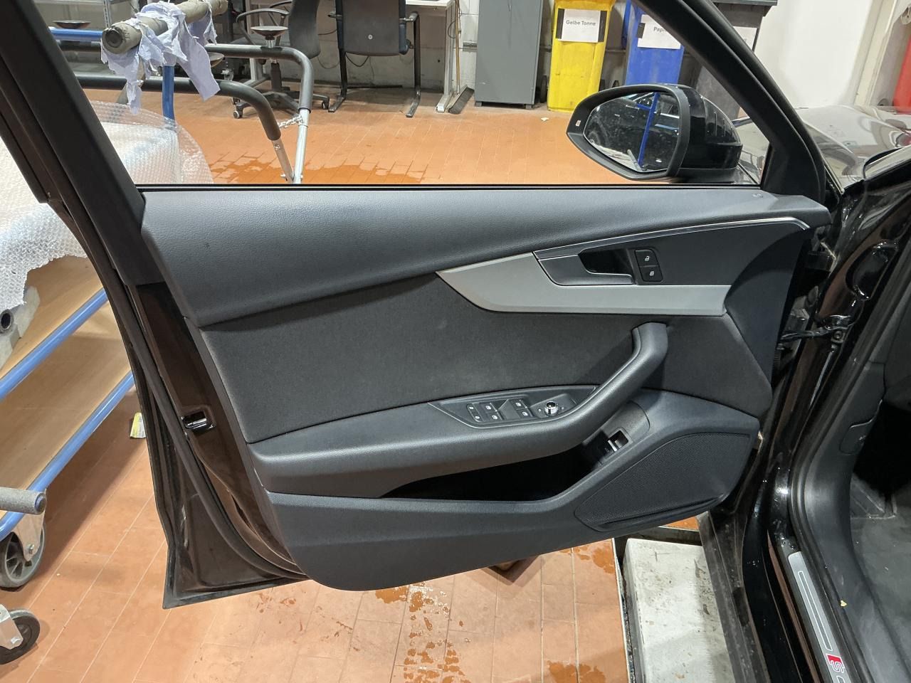 Fahrzeug autohaus mense Fahrzeugabbildung Audi A4 Avant 40 TFSI S tronic S line Competition Plu