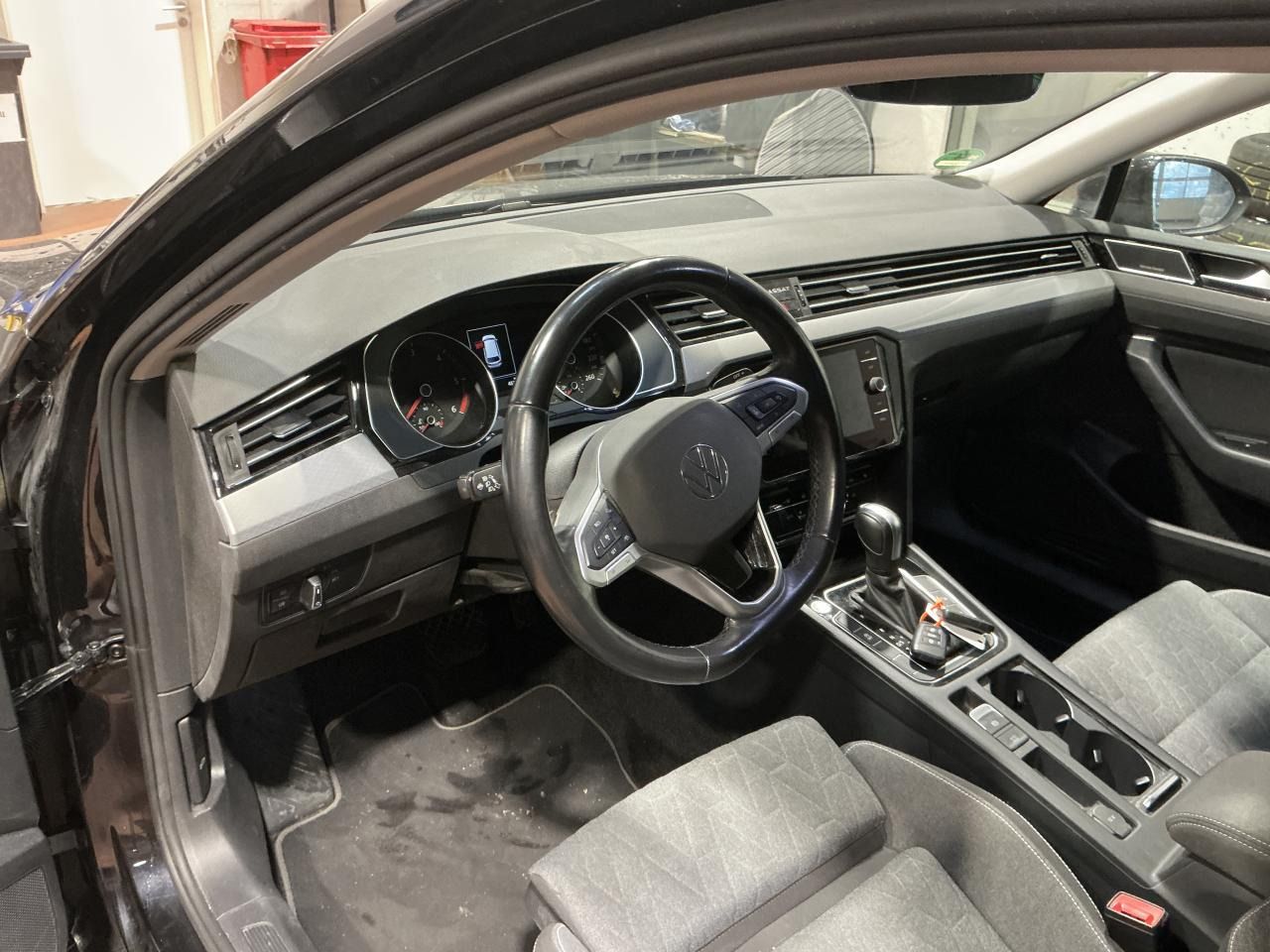 Fahrzeug autohaus mense Fahrzeugabbildung Volkswagen Passat Variant 2.0 TDI DSG Business IQ.Light|h/k