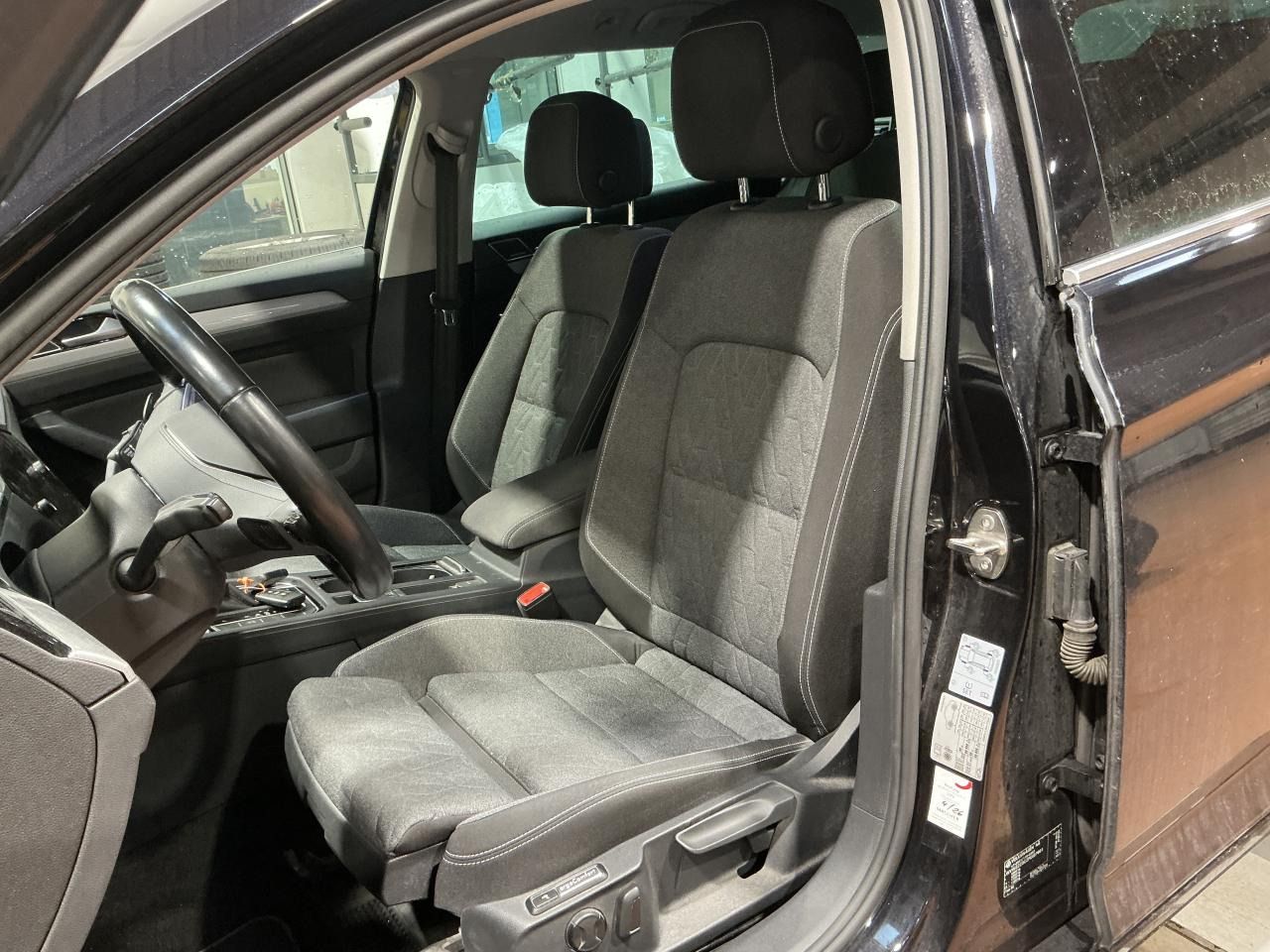 Fahrzeug autohaus mense Fahrzeugabbildung Volkswagen Passat Variant 2.0 TDI DSG Business IQ.Light|h/k