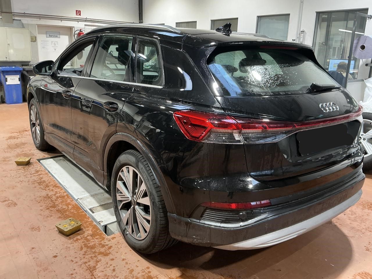 Fahrzeug autohaus mense Fahrzeugabbildung Audi Q4 40 e-tron Matrix|Sonos|HUD|Standhzg|ACC|LED