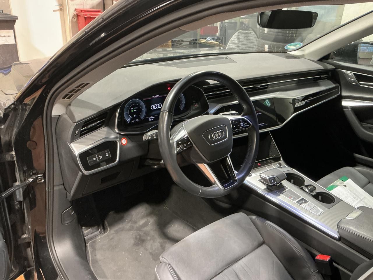 Fahrzeug autohaus mense Fahrzeugabbildung Audi A6 Avant 50 TFSIe Quattro S tronic Sport AHK|ACC