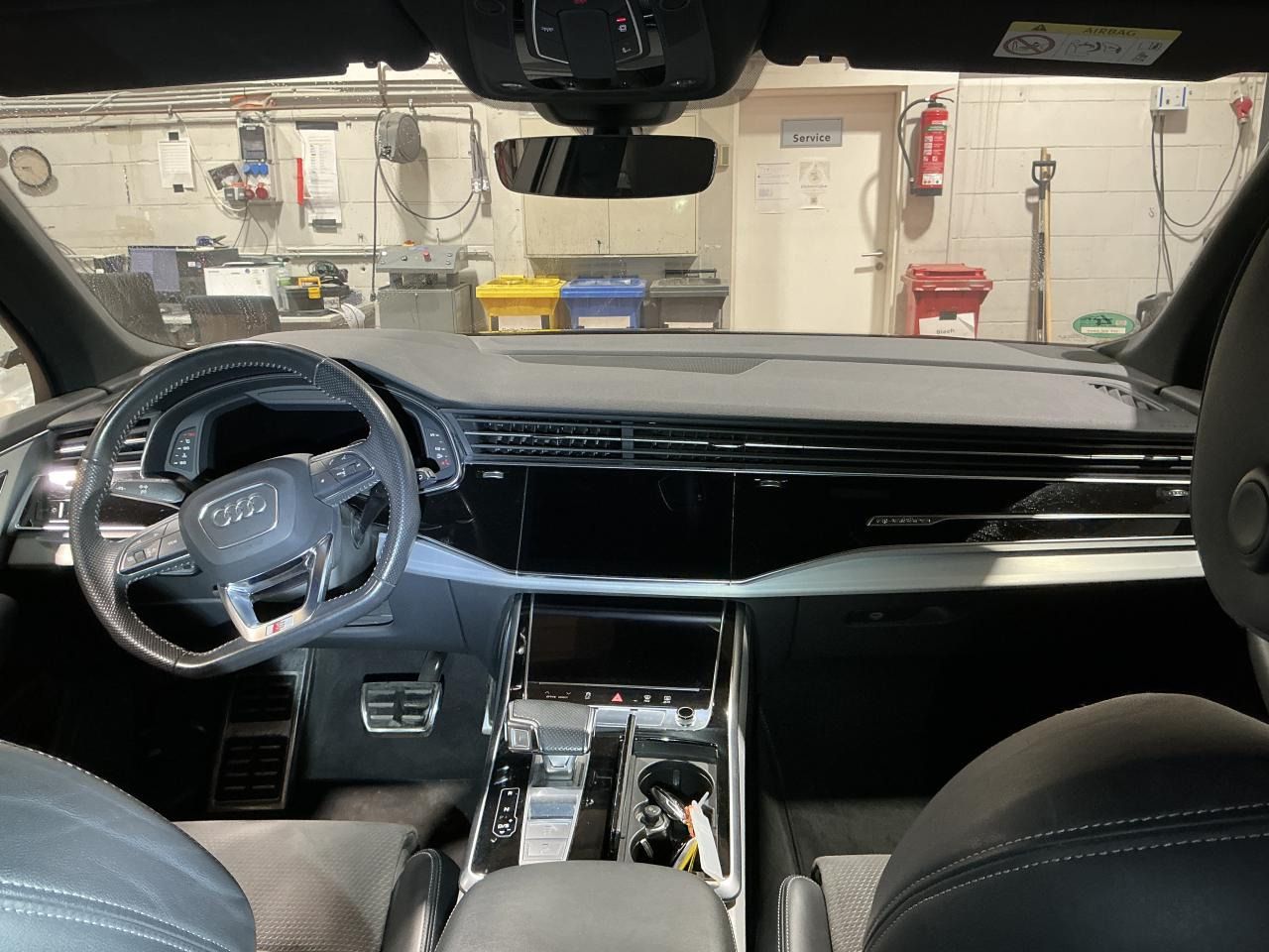 Fahrzeug autohaus mense Fahrzeugabbildung Audi Q7 50 TDI Quattro tiptronic S line AHK|HUD|Luft