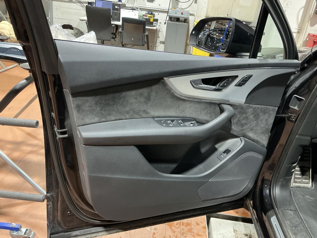 Fahrzeug autohaus mense Fahrzeugabbildung Audi Q7 50 TDI Quattro tiptronic S line AHK|HUD|Luft