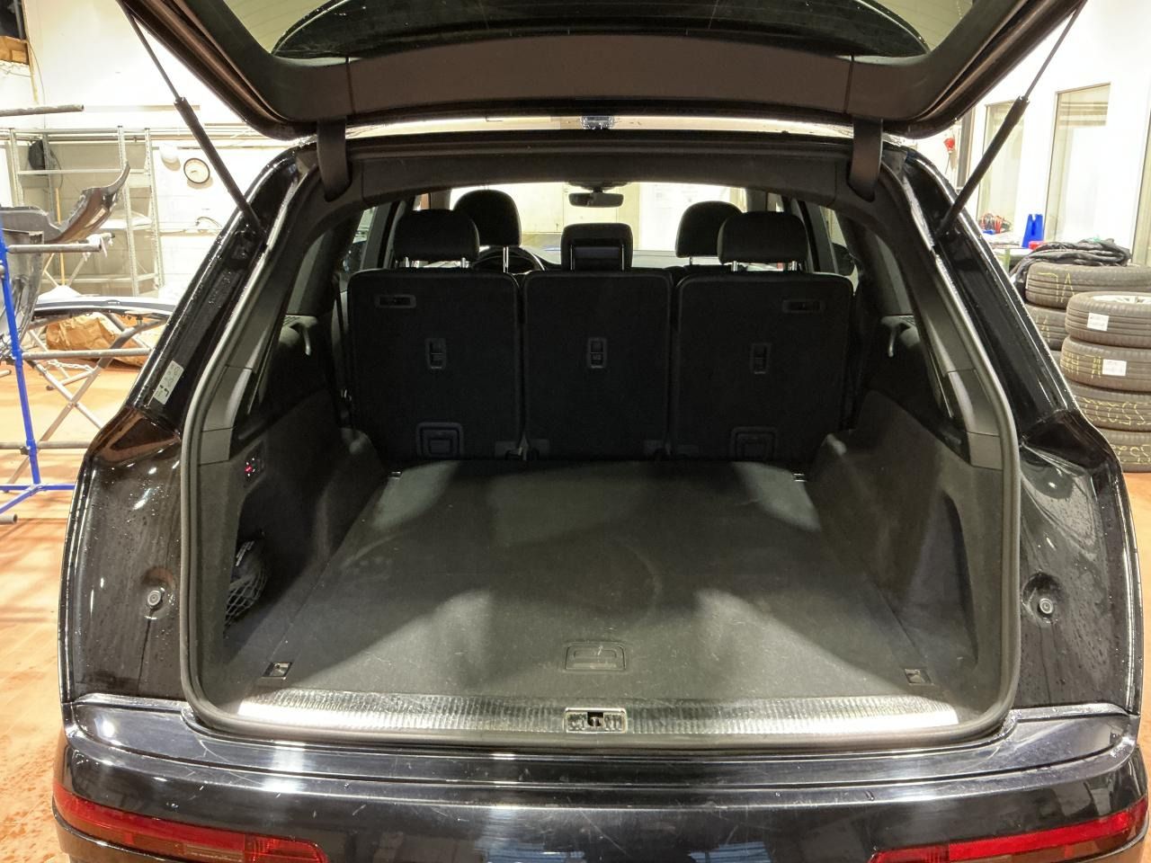 Fahrzeug autohaus mense Fahrzeugabbildung Audi Q7 50 TDI Quattro tiptronic S line AHK|HUD|Luft