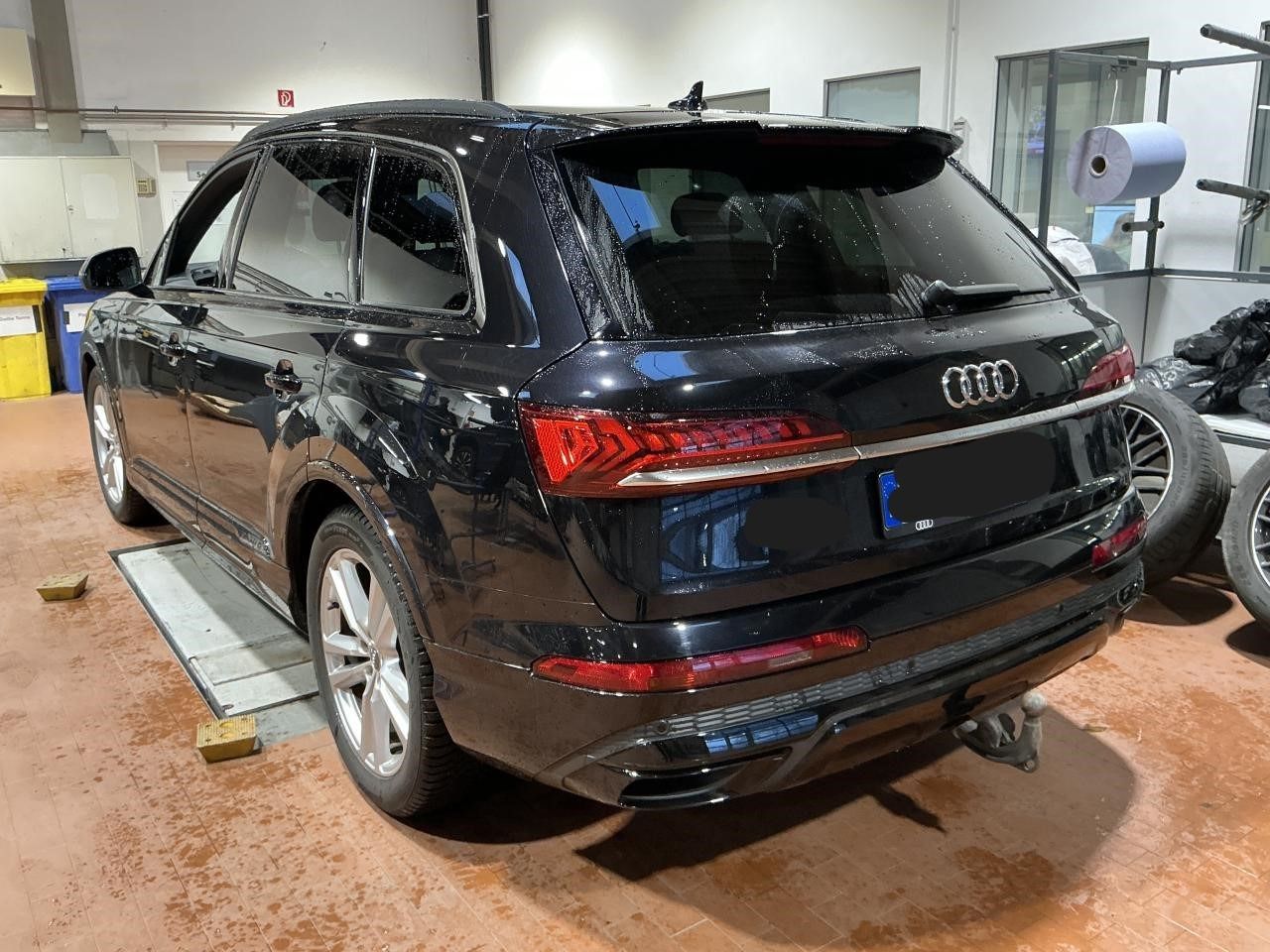 Fahrzeug autohaus mense Fahrzeugabbildung Audi Q7 50 TDI Quattro tiptronic S line AHK|HUD|Luft