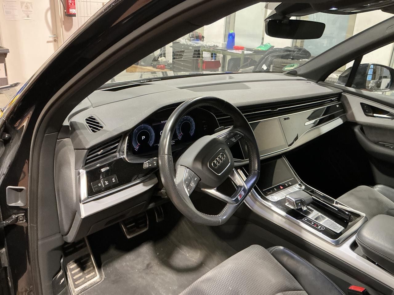 Fahrzeug autohaus mense Fahrzeugabbildung Audi Q7 50 TDI Quattro tiptronic S line AHK|HUD|Luft