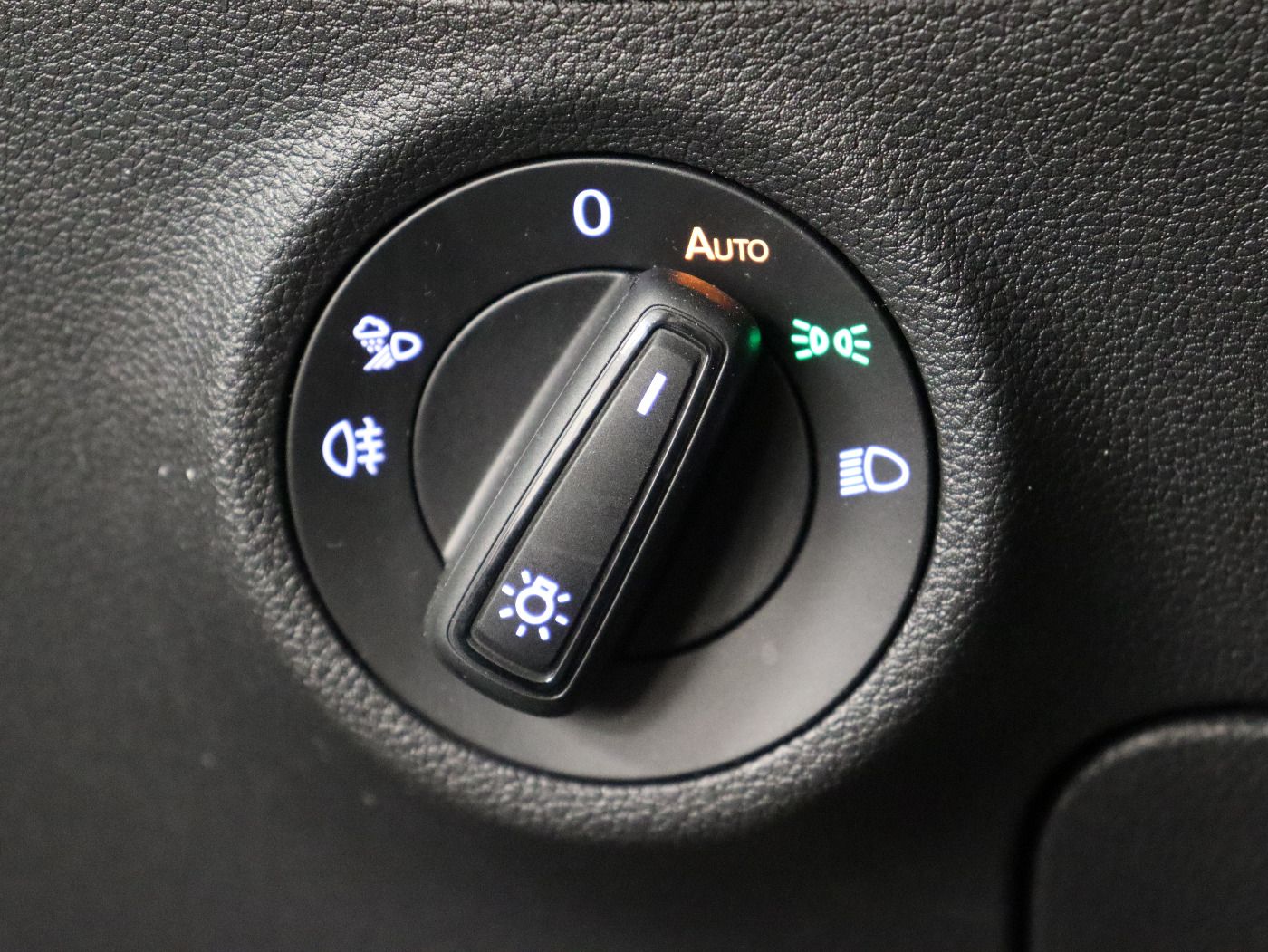 Fahrzeugabbildung SKODA Kodiaq 2.0 TDI Ambition |AHK|4xSHZ|ACC|ParkAss.