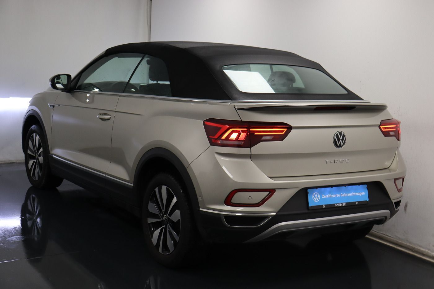 Fahrzeugabbildung Volkswagen T-Roc Cabriolet 1.0 TSI Style Move CarPlay|ACC|L