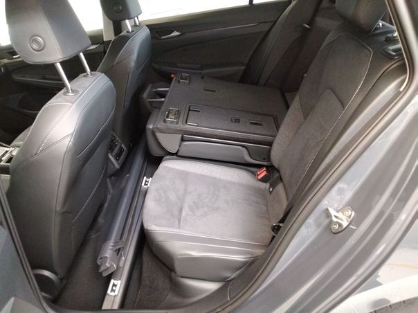 Fahrzeug autohaus mense Fahrzeugabbildung Volkswagen Golf VIII Variant 1.5 TSI W Style IQ.Light|HUD