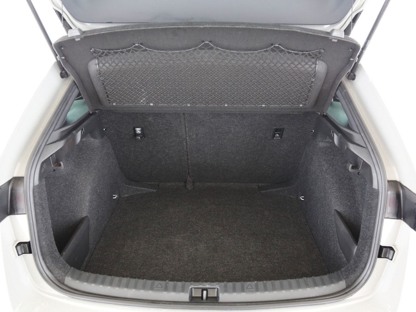 Fahrzeug autohaus mense Fahrzeugabbildung SKODA Scala 1.0 TSI Tour Pano|SD|LED|Fernlichtass.|PDC