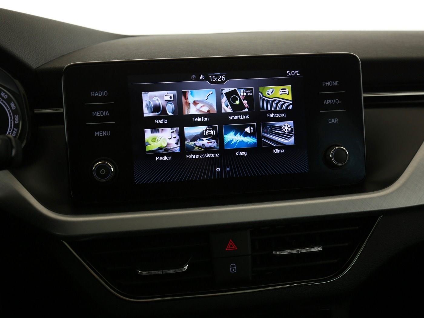 Fahrzeug autohaus mense Fahrzeugabbildung SKODA Scala 1.0 TSI Tour Pano|SD|LED|Fernlichtass.|PDC