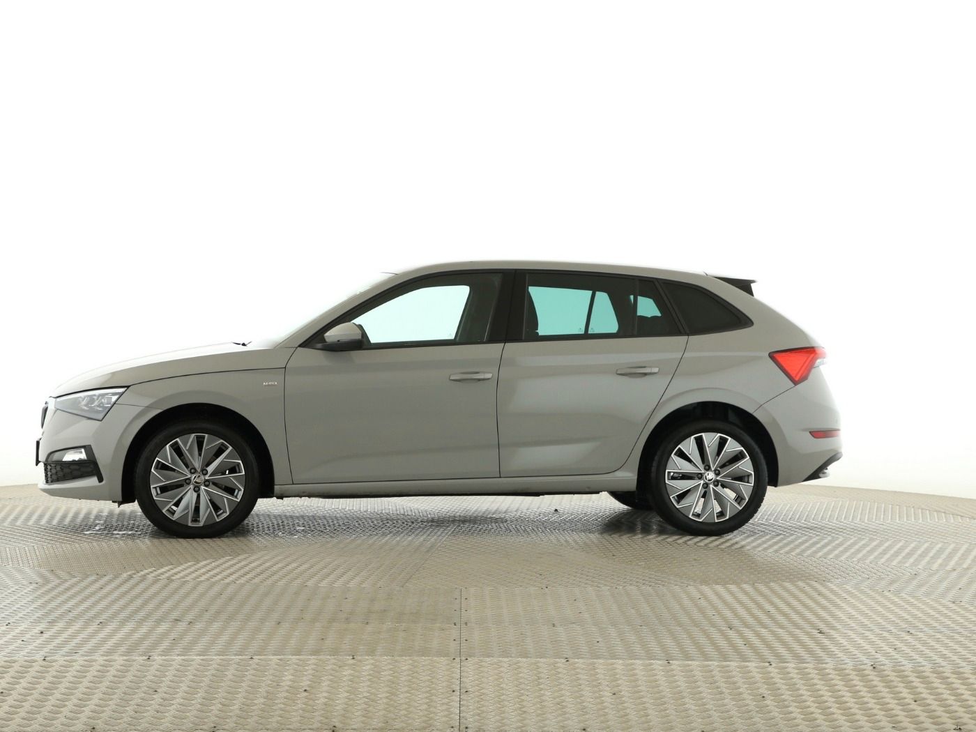 Fahrzeug autohaus mense Fahrzeugabbildung SKODA Scala 1.0 TSI Tour Pano|SD|LED|Fernlichtass.|PDC