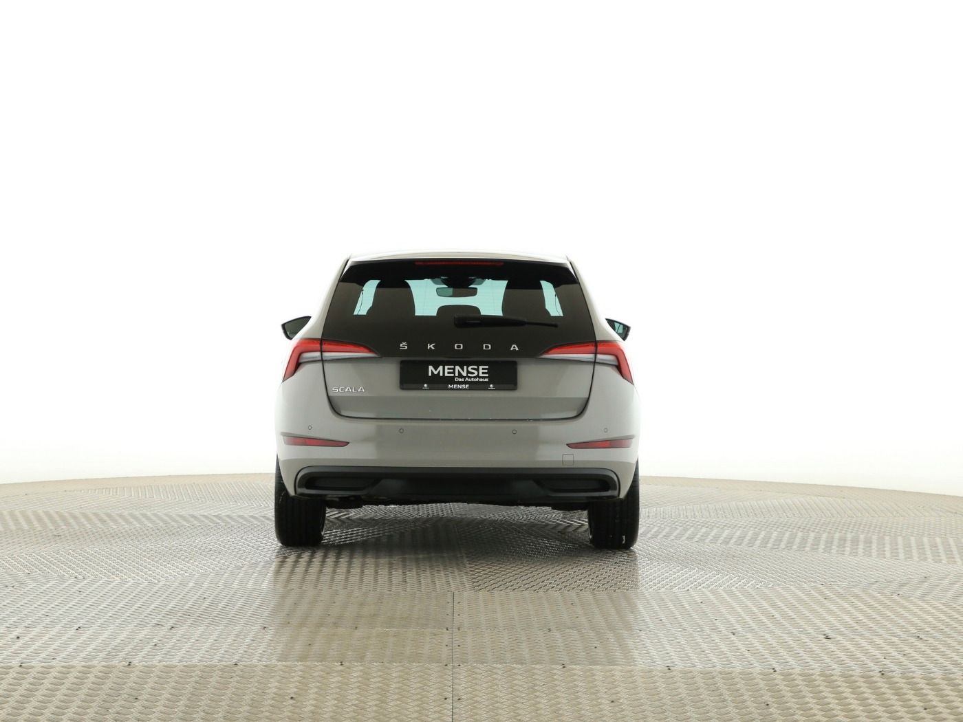Fahrzeug autohaus mense Fahrzeugabbildung SKODA Scala 1.0 TSI Tour Pano|SD|LED|Fernlichtass.|PDC