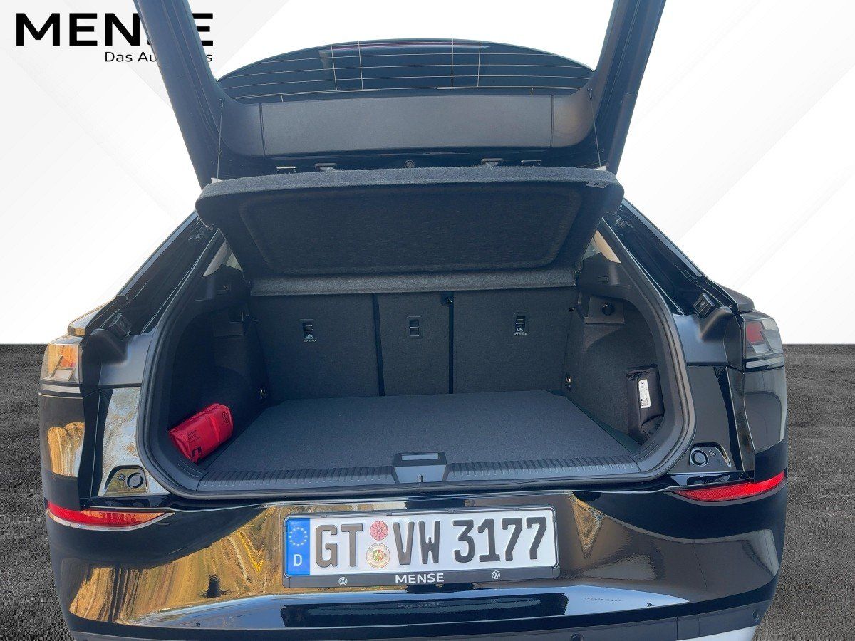 Fahrzeugabbildung Volkswagen T-Roc 1.5 eTSI Style AHK Nav IQ.Light eKlappe AC