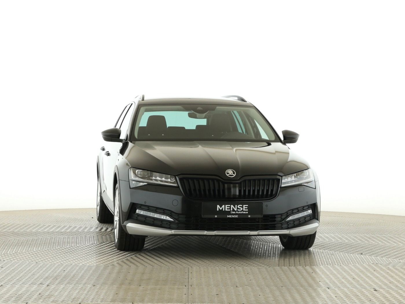 Fahrzeugabbildung SKODA Superb Combi 2.0 TDI Scout Matrix|AHK|ACC|LED|LM
