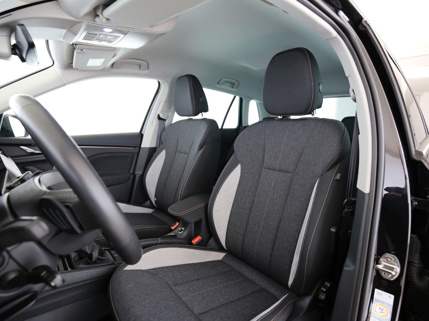 Fahrzeug autohaus mense Fahrzeugabbildung SKODA Kamiq 1.5 TSI Drive AHK|ACC|MATRIX|Navi|LaneAss