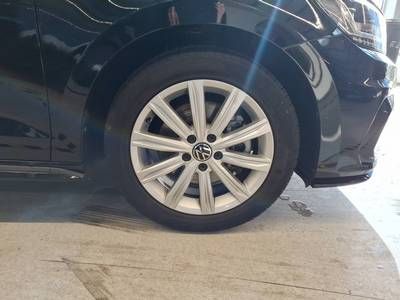 Fahrzeugabbildung Volkswagen Touran 1.5 TSI DSG Comfortline R line ACC|LED|LM