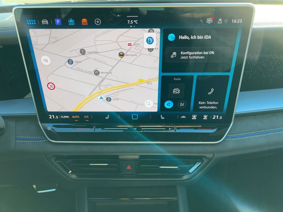 Fahrzeugabbildung Volkswagen Tayron TDI DSG R-Line 7-Sitzer AHK Black Style