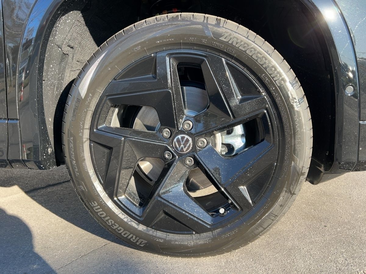 Fahrzeugabbildung Volkswagen Tayron TDI DSG R-Line 7-Sitzer AHK Black Style