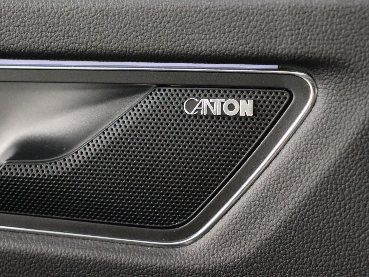 Fahrzeugabbildung SKODA Kodiaq 2.0 TDI 4x4 DSG Laurin & Klement AHK|ACC