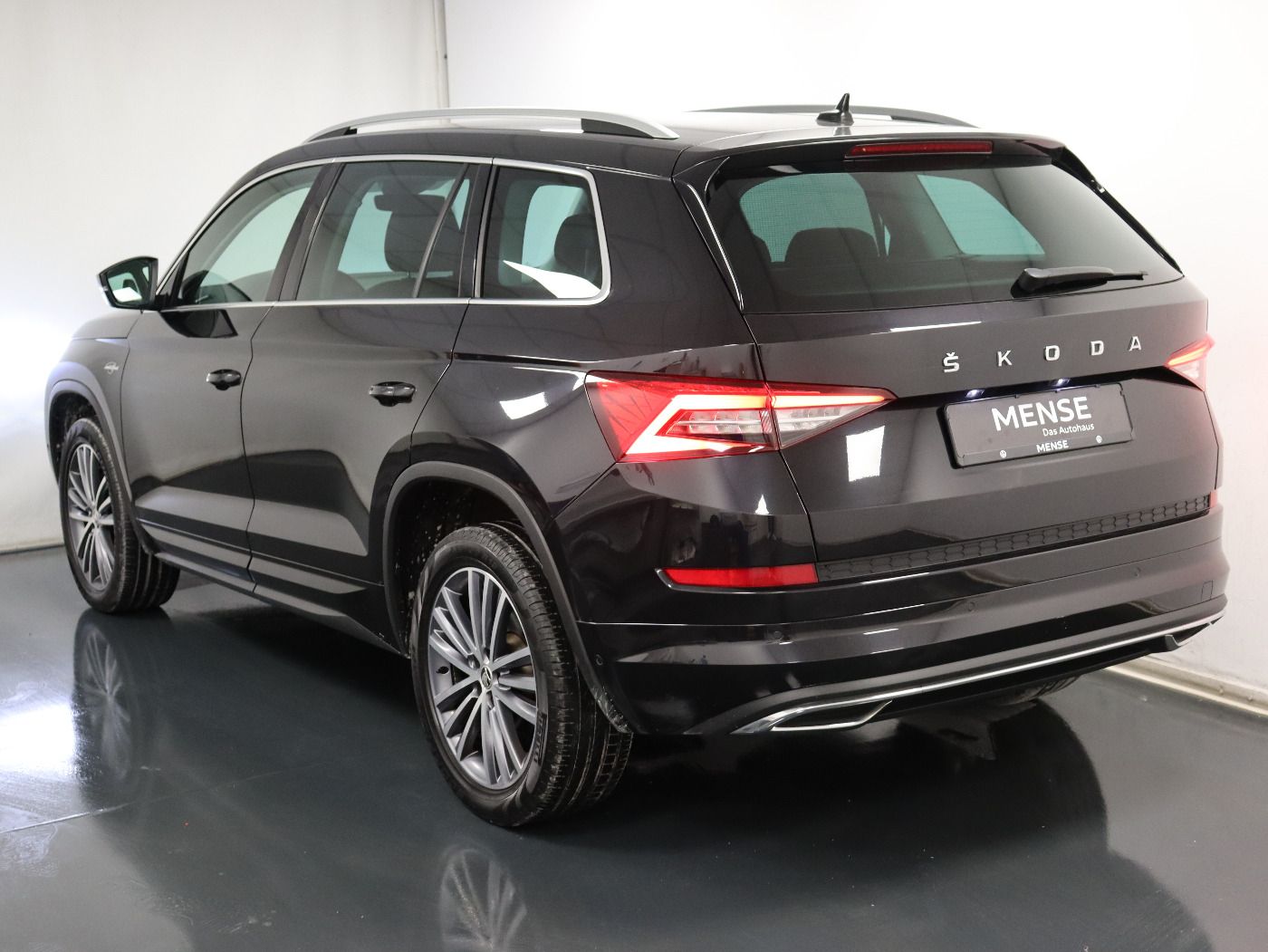 Fahrzeugabbildung SKODA Kodiaq 2.0 TDI 4x4 DSG Laurin & Klement AHK|ACC