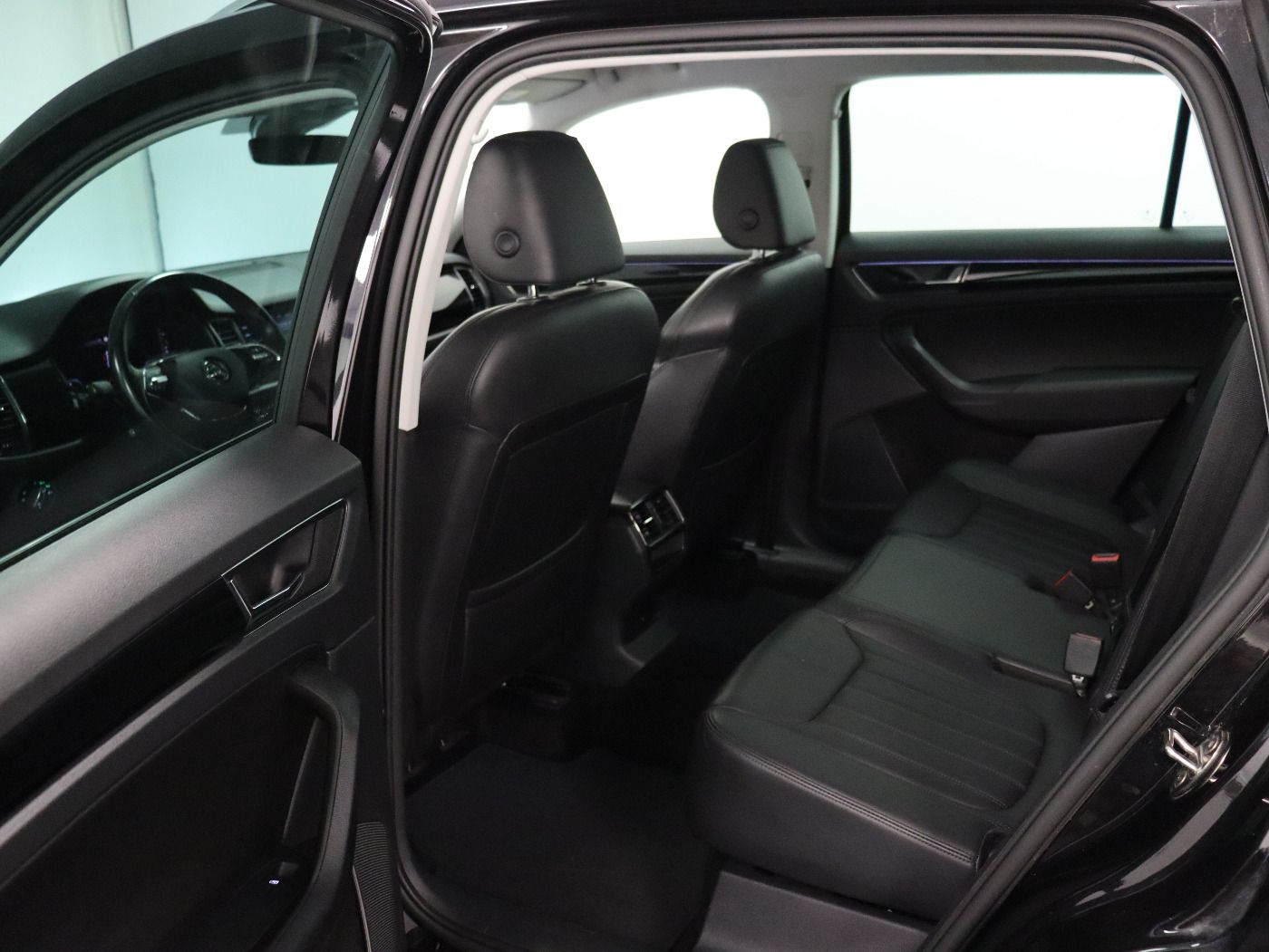 Fahrzeugabbildung SKODA Kodiaq 2.0 TDI 4x4 DSG Laurin & Klement AHK|ACC