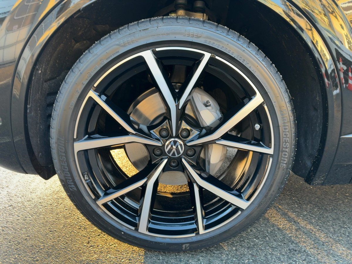 Fahrzeugabbildung Volkswagen Touareg TDI 4M R-Line Final Edition AHK BlackSty