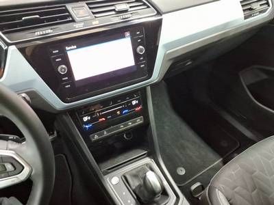 Fahrzeugabbildung Volkswagen Touran 1.5 TSI DSG Goal IQ.Light|CarPlay|AHK|ACC