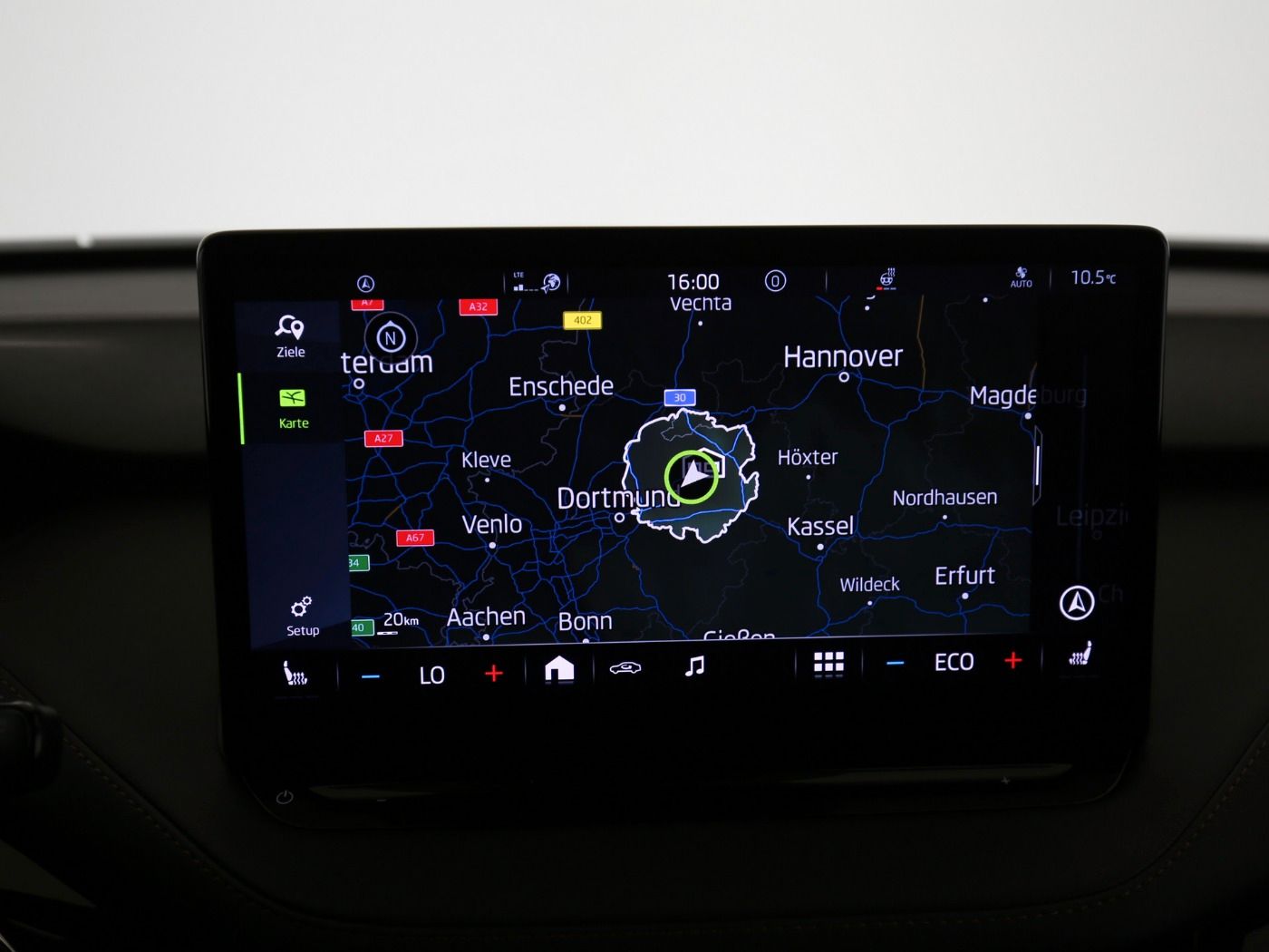 Fahrzeugabbildung SKODA Enyaq 60 Suite ACC|LED|Navi|VirtualCP|Kamera|PDC