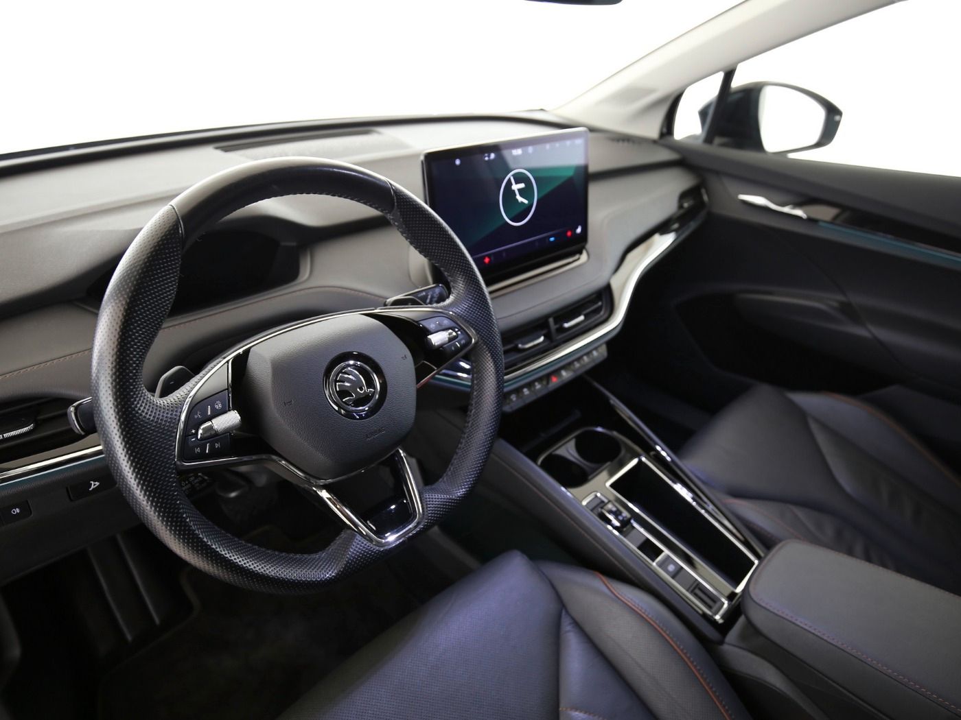 Fahrzeugabbildung SKODA Enyaq 60 Suite ACC|LED|Navi|VirtualCP|Kamera|PDC