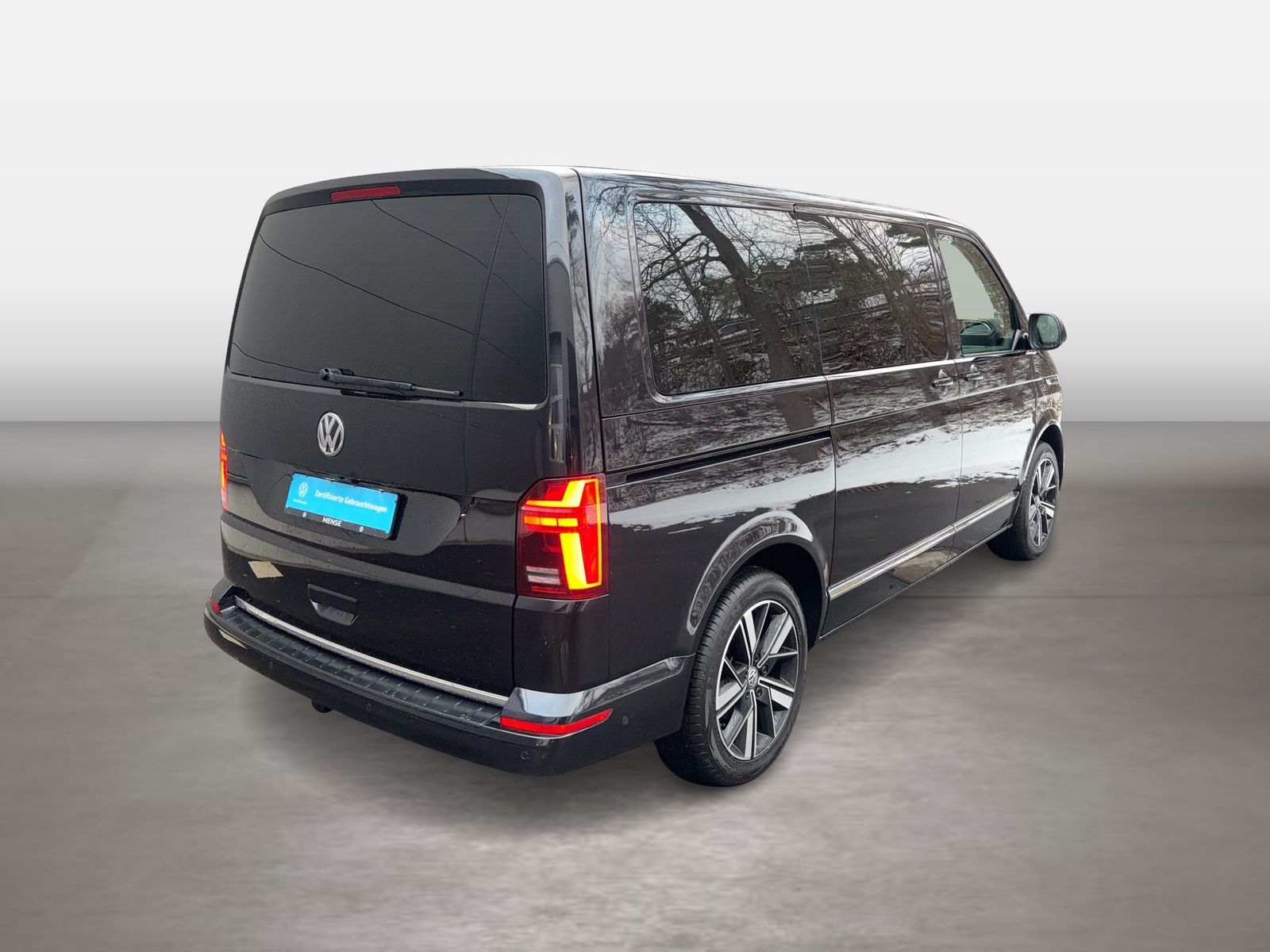 Fahrzeugabbildung Volkswagen T6.1 Multivan 2.0 TDI FWD Highline