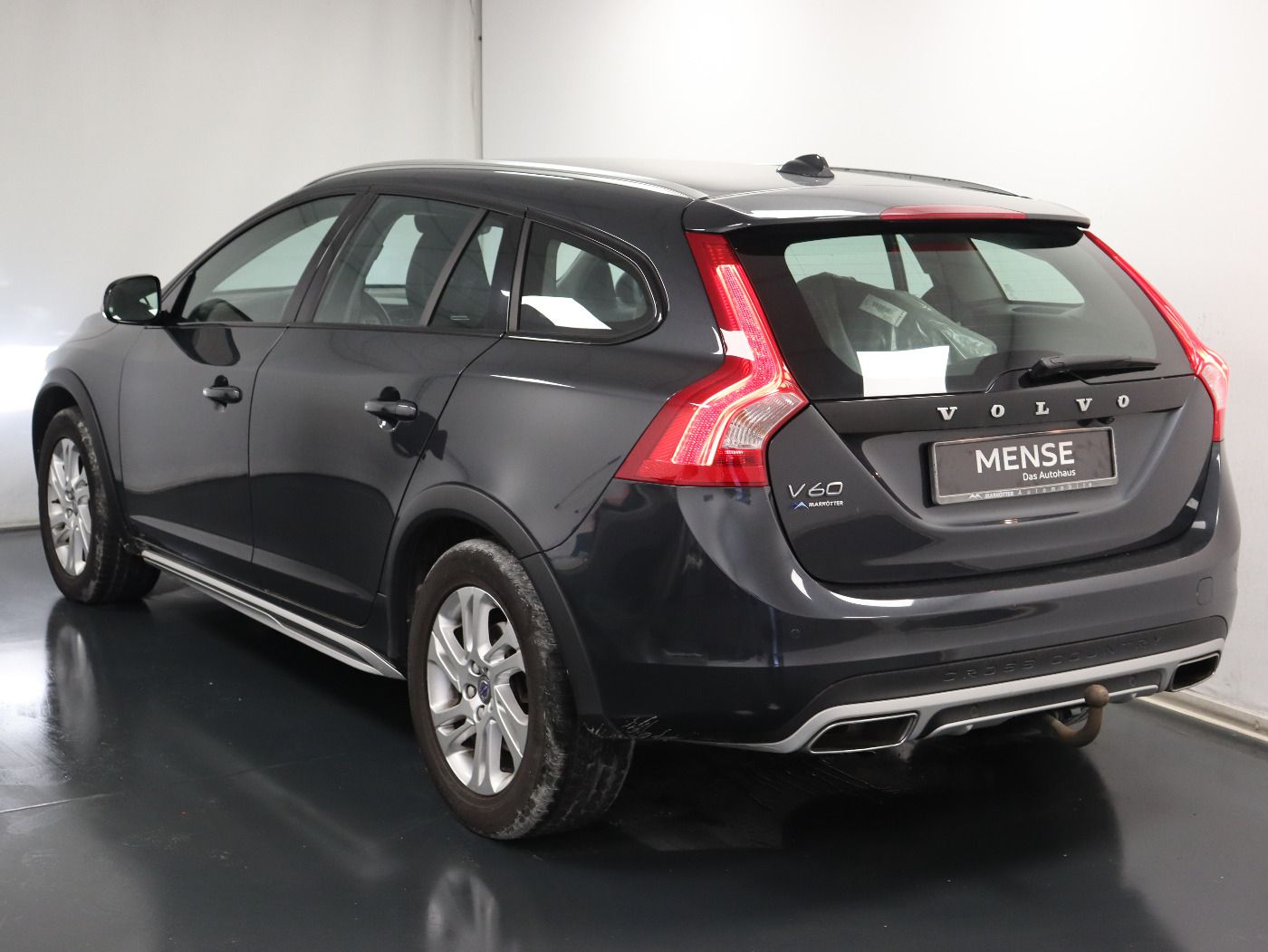 Fahrzeugabbildung Volvo V60 Cross Country Plus D4 EU6 SD|Navi|Xenon|PDC
