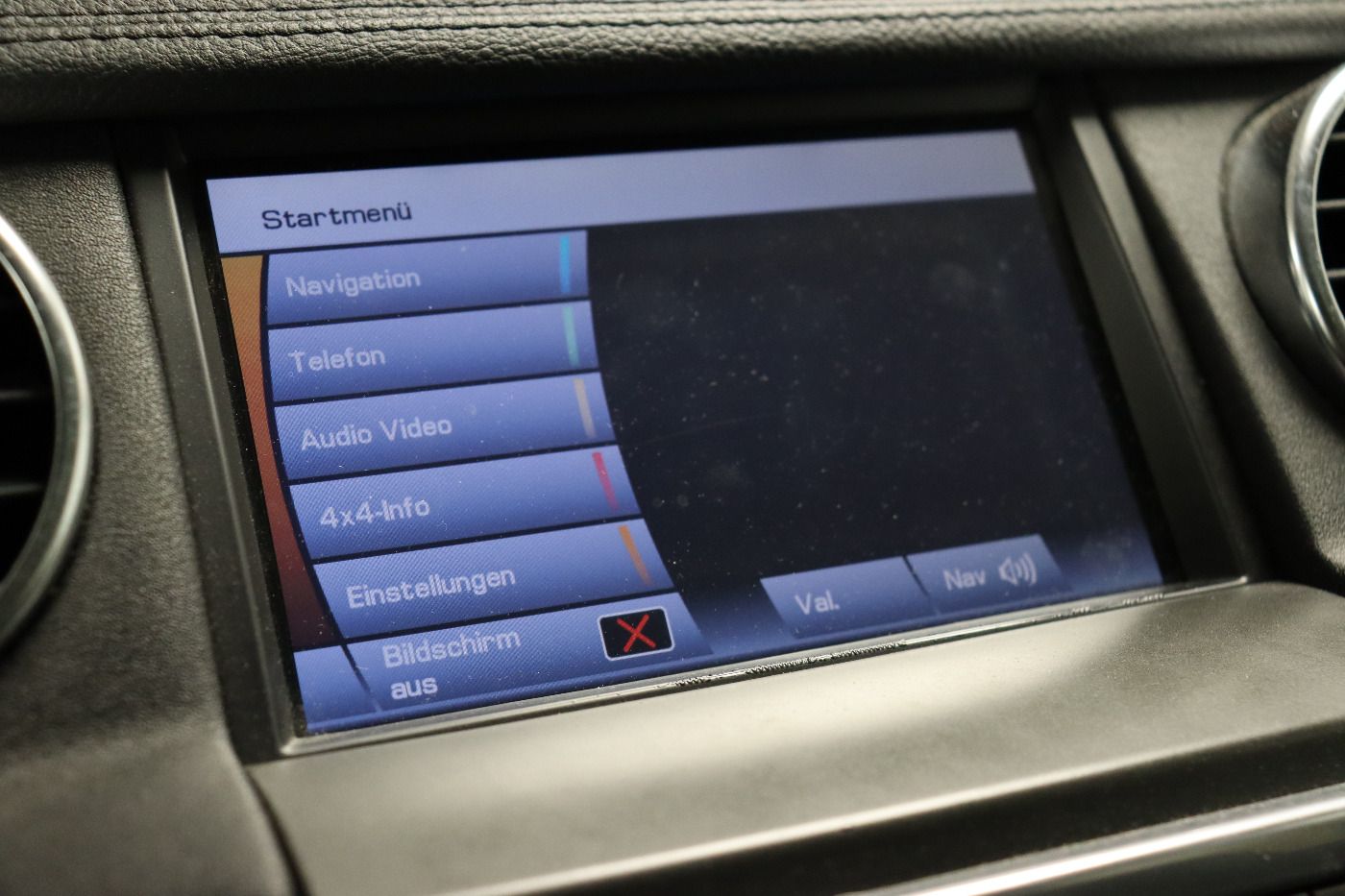 Fahrzeugabbildung Land Rover Discovery 4 TDV6 HSE Luft|4xSHZG|Navi|VirtualCP