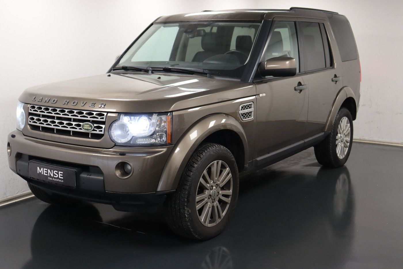 Fahrzeugabbildung Land Rover Discovery 4 TDV6 HSE Luft|4xSHZG|Navi|VirtualCP