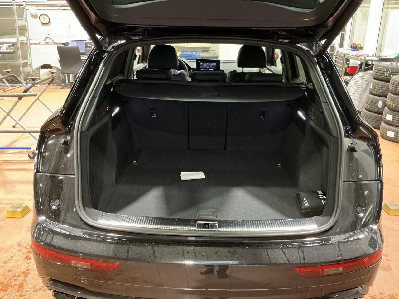 Fahrzeugabbildung Audi SQ5 3.0 TDI Quattro tiptronic AHK|LED|Navi|PDC