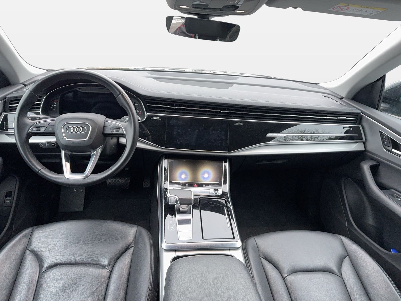 Fahrzeugabbildung Audi Q8 55 TFSI quattro tiptronic Luft|4xSHZG|ACC|LED