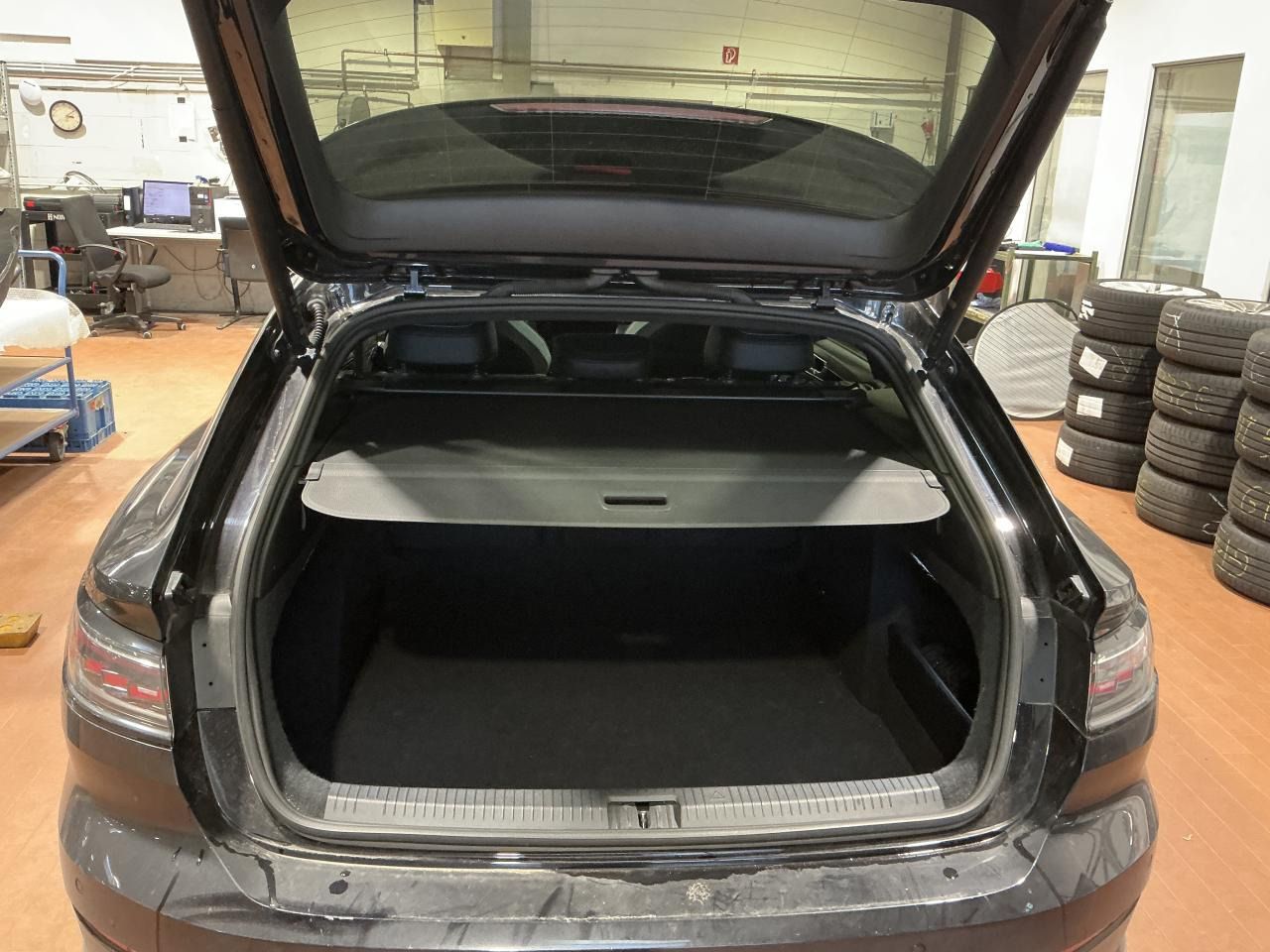 Fahrzeug autohaus mense Fahrzeugabbildung Volkswagen Arteon Shooting Brake 2.0 TDI DSG 4Motion R-Line