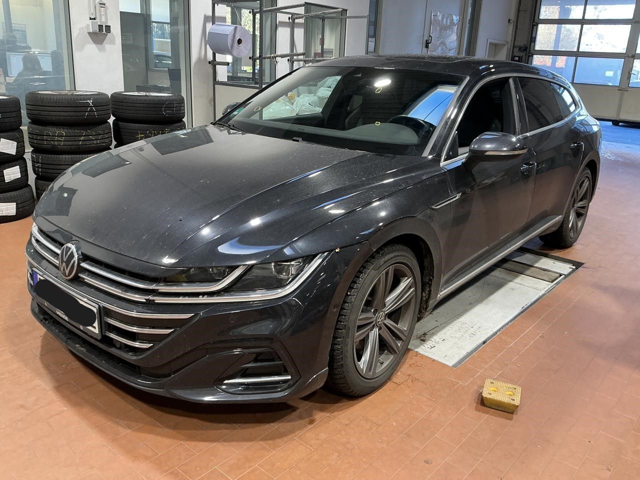 Fahrzeug autohaus mense Fahrzeugabbildung Volkswagen Arteon Shooting Brake 2.0 TDI DSG 4Motion R-Line