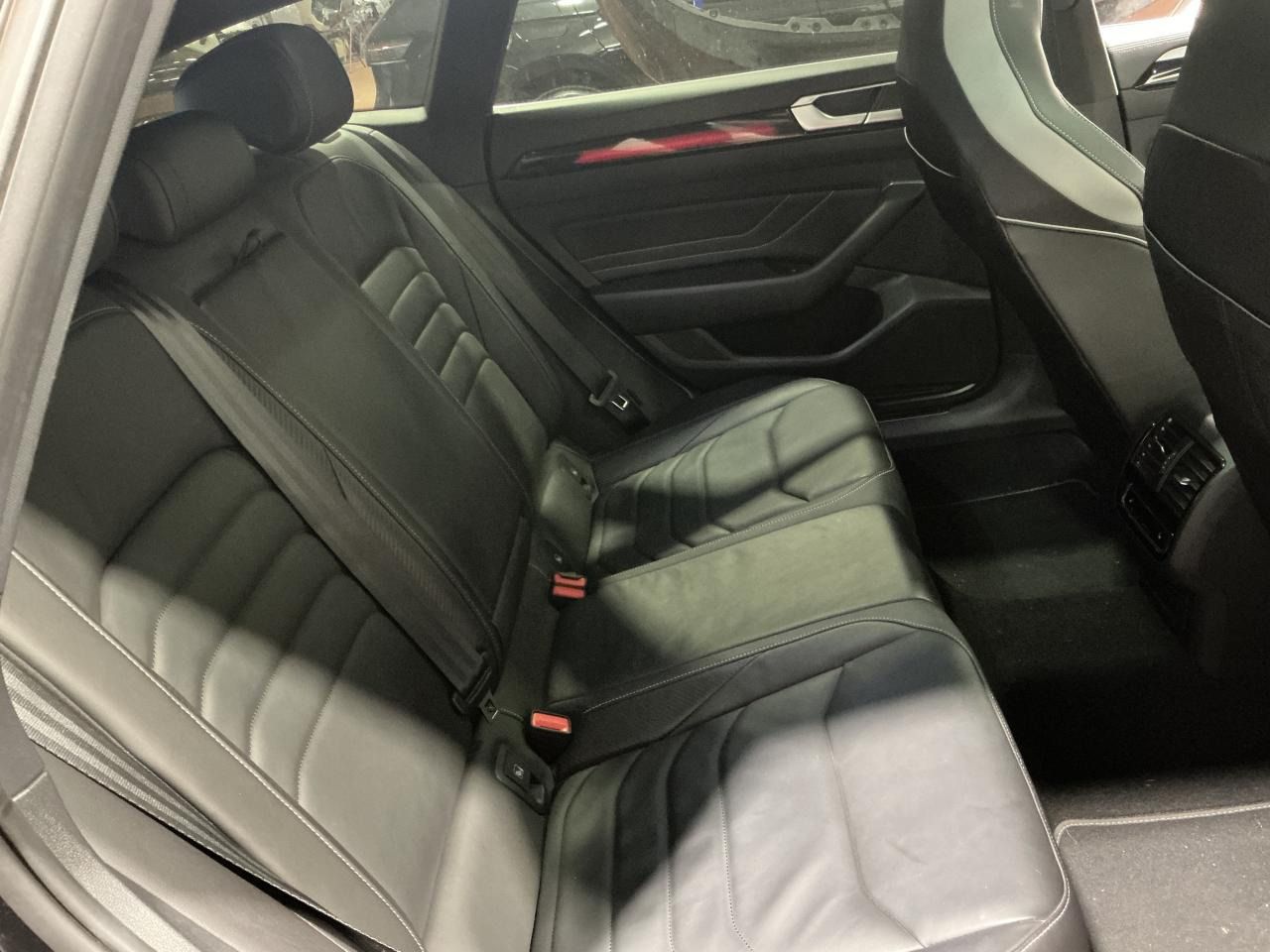 Fahrzeug autohaus mense Fahrzeugabbildung Volkswagen Arteon Shooting Brake 2.0 TDI DSG 4Motion R-Line