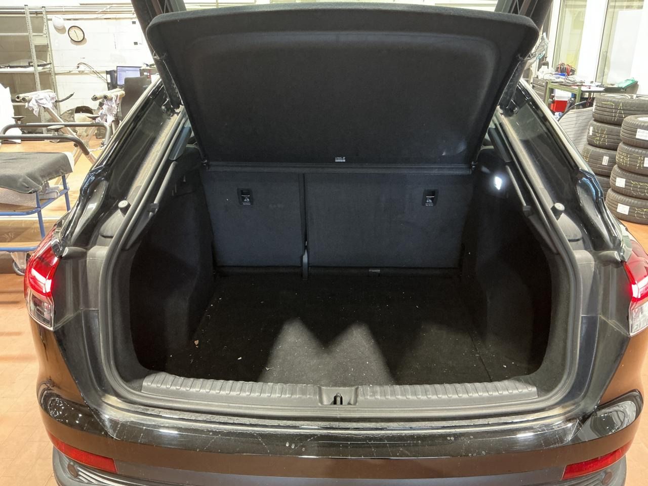 Fahrzeugabbildung Audi Q4 Sportback e-tron 40 HUD|Standhzg|ACC|LED|Navi