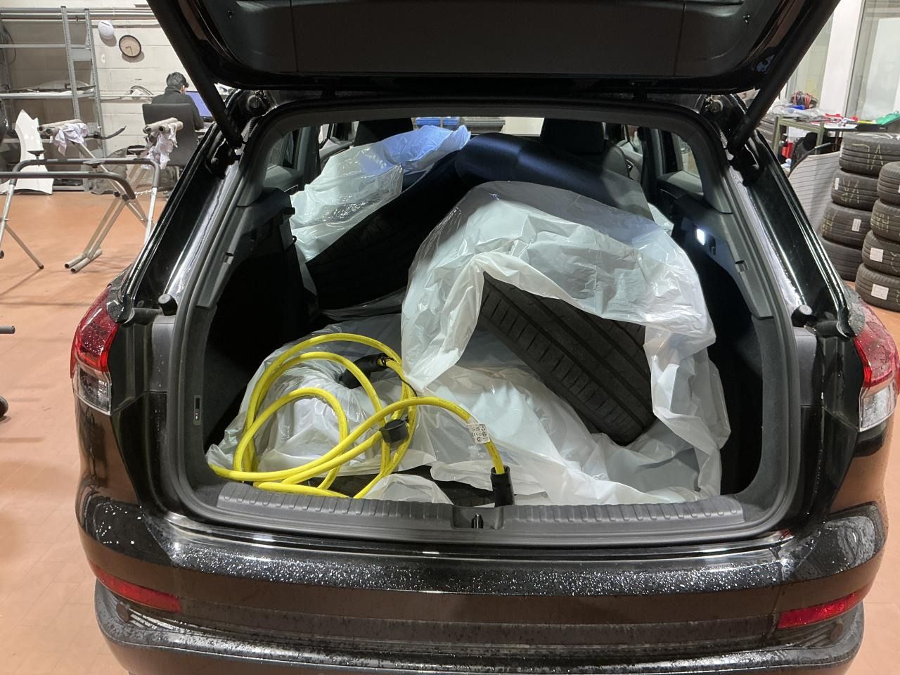 Fahrzeugabbildung Audi Q4 e-tron 40 AHK|HUD|Standhzg|ACC|LED|Navi|PDC