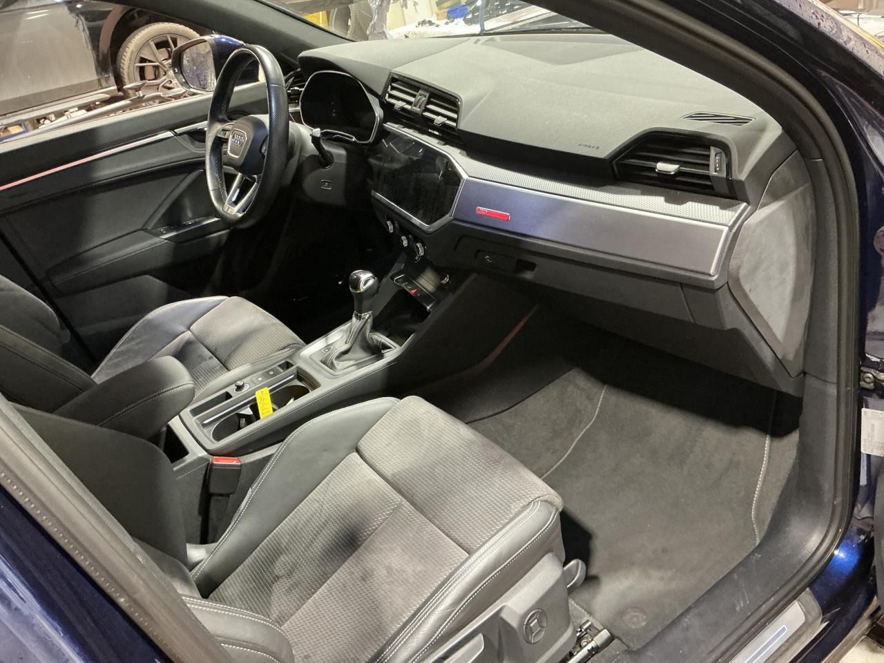 Fahrzeug autohaus mense Fahrzeugabbildung Audi Q3 Sportback 45 TFSI e S tronic S line CarPlay