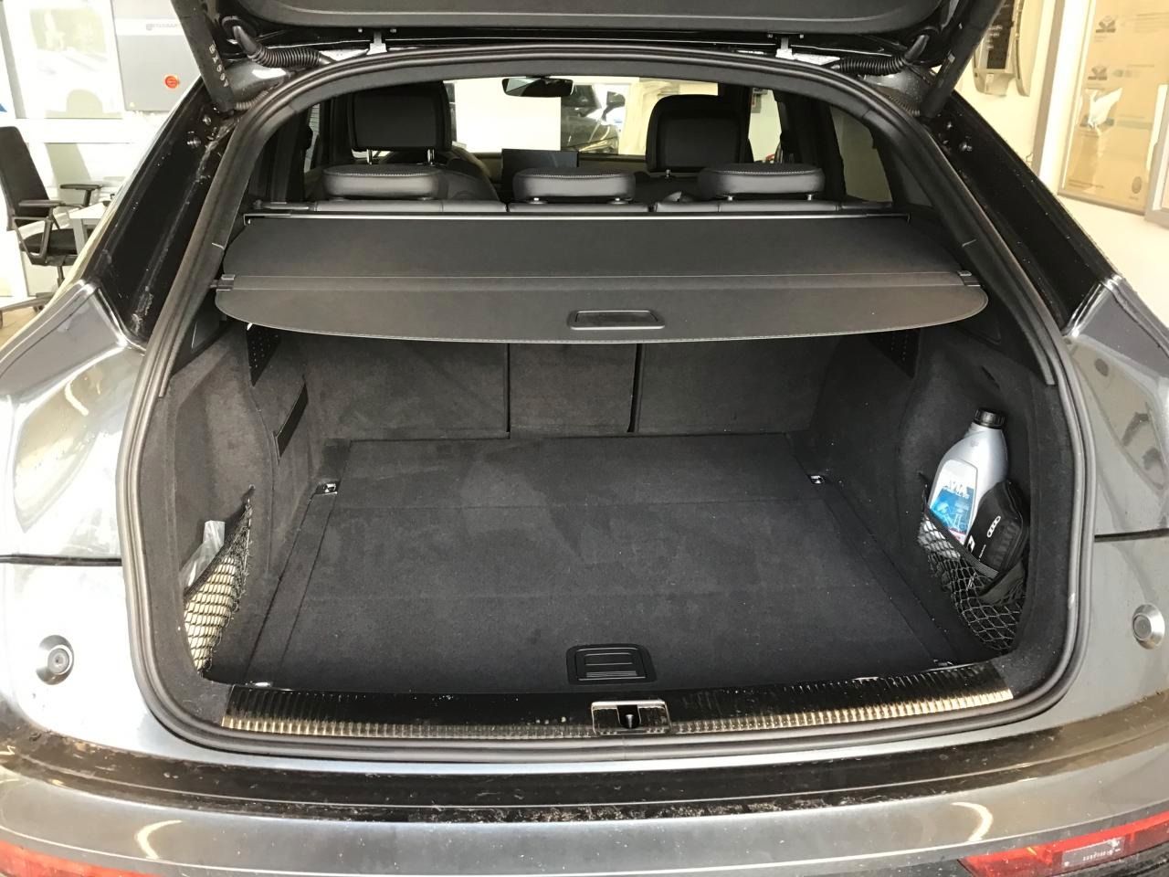 Fahrzeugabbildung Audi Q5 Sportback 40 TDI quattro S tronic S line AHK