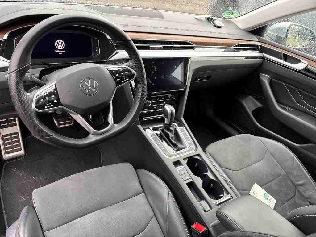 Fahrzeugabbildung Volkswagen Arteon Shooting Brake 1.4 eHybrid Elegance AHK