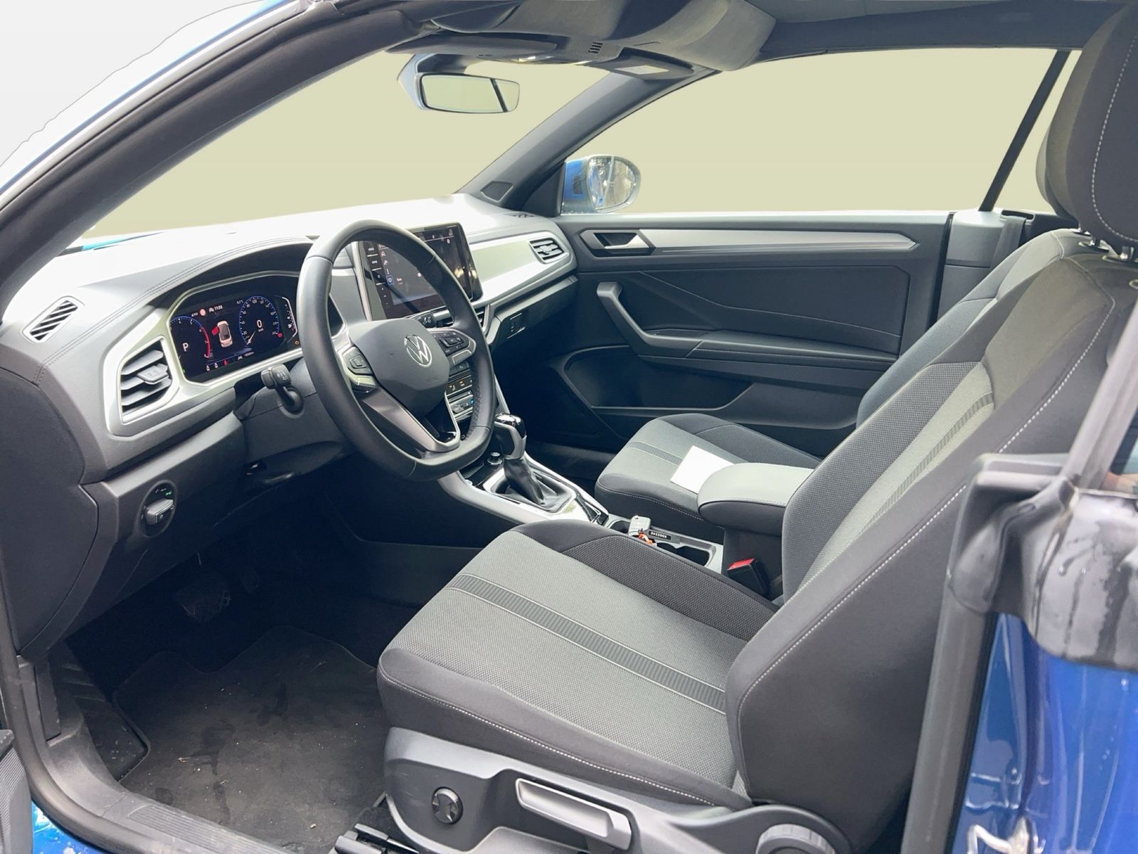 Fahrzeugabbildung Volkswagen T-Roc Cabriolet 1.5 TSI DSG Style IQ.Light|ACC